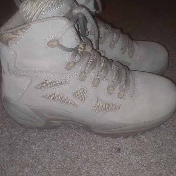 Reebok Other - Reebok Men's Beige and Tan Boots